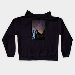 The Laund Oak Tree and The Milky Way 5863 Kids Hoodie